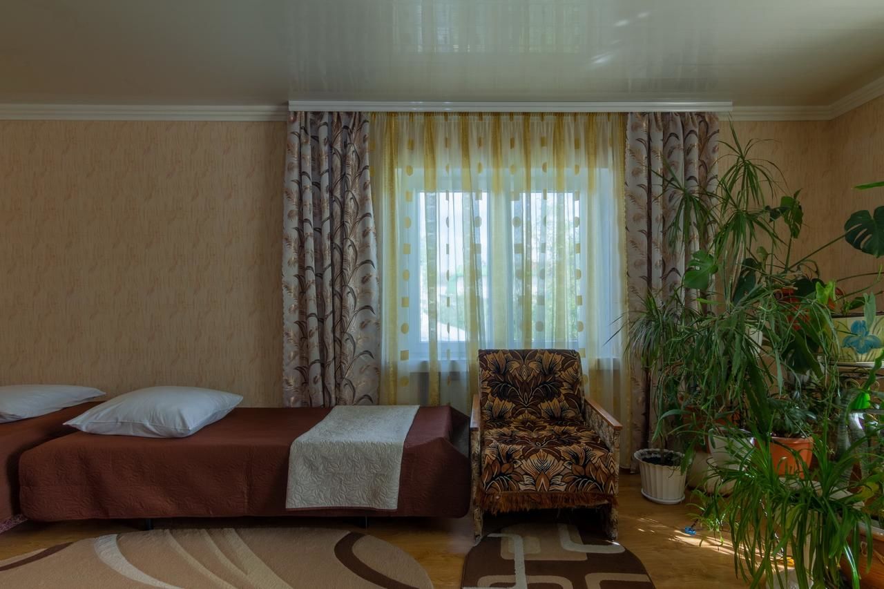 Гостевой дом Rooms with Fortetsya View Каменец-Подольский