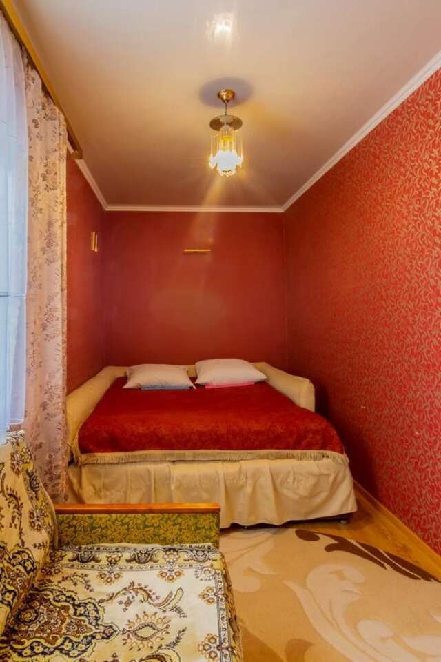 Гостевой дом Rooms with Fortetsya View Каменец-Подольский-14