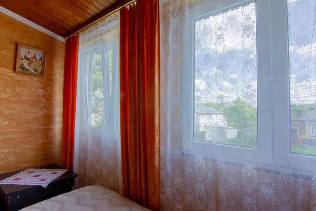 Гостевой дом Rooms with Fortetsya View Каменец-Подольский-31