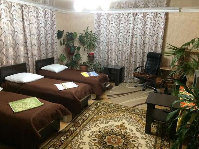 Гостевой дом Rooms with Fortetsya View Каменец-Подольский-5